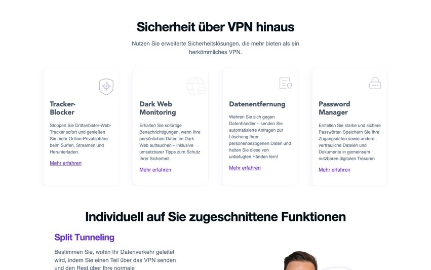 Zusatzfunktionen von PureVPN: Tracker-Blocker, Dark Web Monitoring, Datenentfernung und Passwort-Manager.